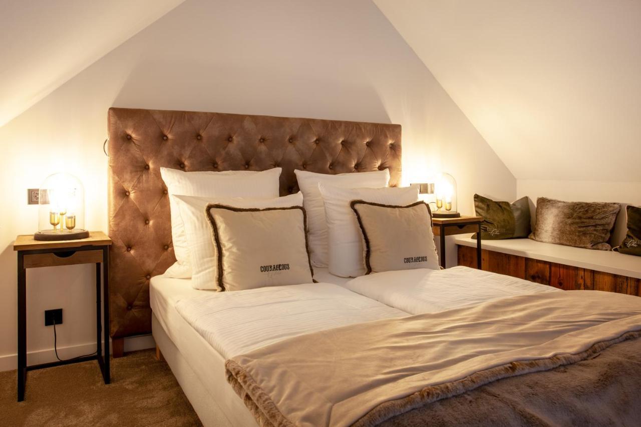 Hotel Achterum Greetsiel Kültér fotó